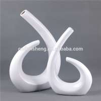 wholesale small white ceramic matte 6-shaped bud vase for single flower